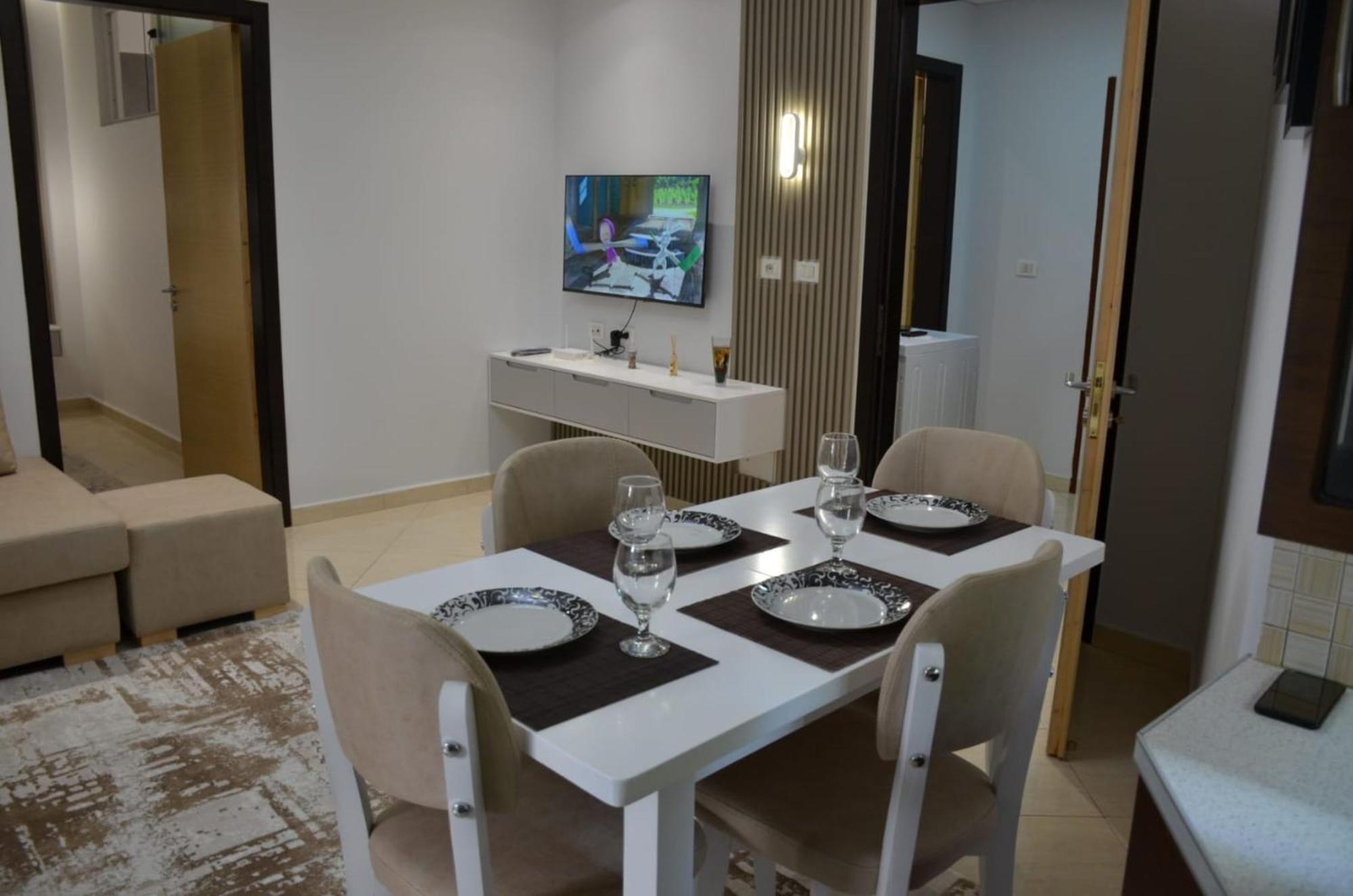 Mato Apartment Gjirokastër Esterno foto